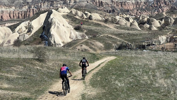 Nevşehir’de bisikletle oryantiring yarışları sürüyor