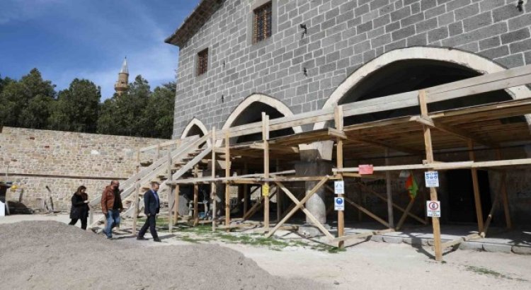 Niğdede tarihi Kilise Kütüphaneye çevriliyor