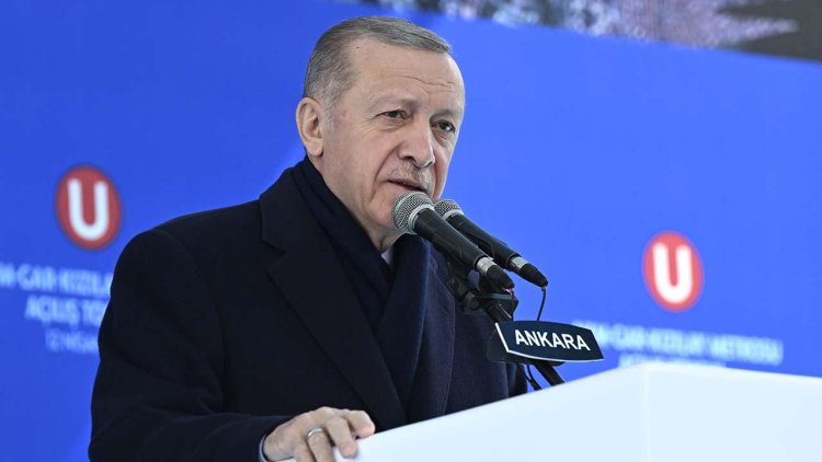 Cumhurbaşkanı Erdoğan: Güçlü Türkiye’nin inşası için kolları sıvama vaktidir