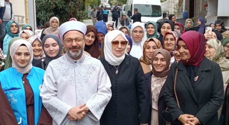 Diyanet İşleri Başkanı Erbaş, Tekirdağda Gençlik Merkezi açılışına katıldı