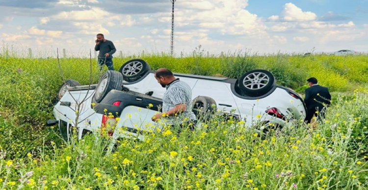 Akçakale yolunda kaza, 5 yaralı