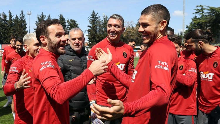 Dursun Özbek’in son hamlesi derbi öncesi futbolculara doping oldu