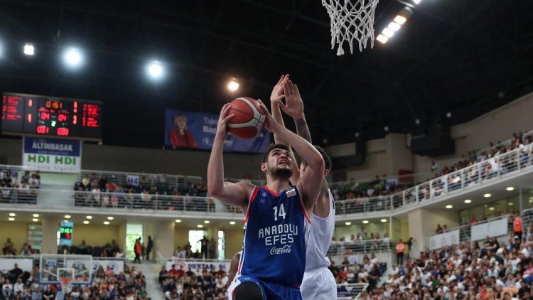 Anadolu Efes’ten Merkezefendi’ye 23 sayı fark! Ligde sıralama belli oldu…