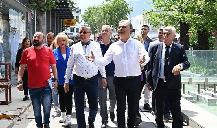 Muratpaşa Belediye Başkanı Uysal Kemer’de