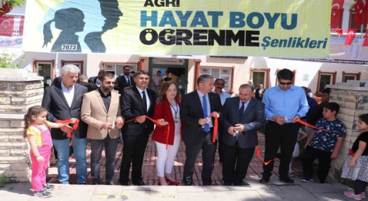 Ağrıda Hayat Boyu Öğrenme Şenliği” düzenlendi