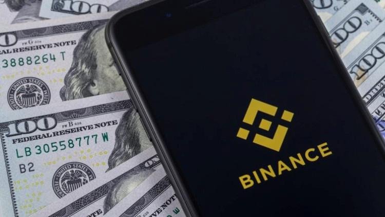 Dev Şirket, Binance ve Coinbase’den Bu 8 Coin’i Çekti!