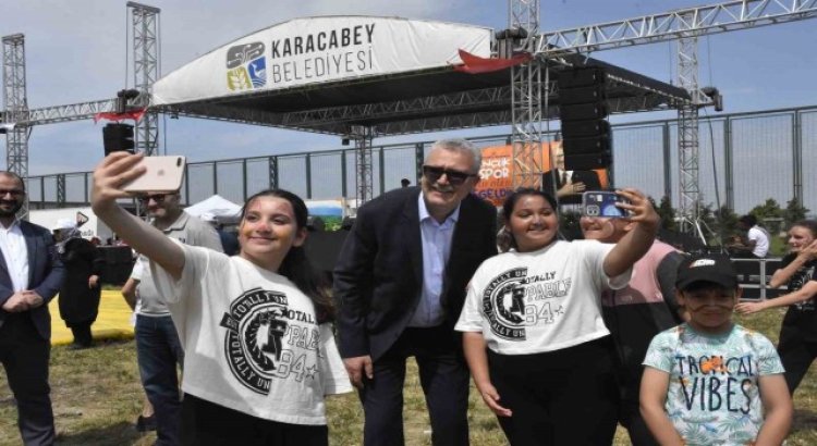 Karacabeyde Gençlik ve Spor Festivali büyük ilgi gördü