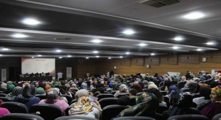 Bingölde ‘Kadınların ekonomik güçlenmesi paneli düzenlendi