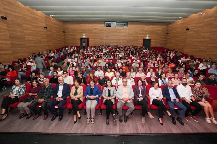 Nazım Hikmet’in ölüm yıl dönümü Gaziemir’de anıldı