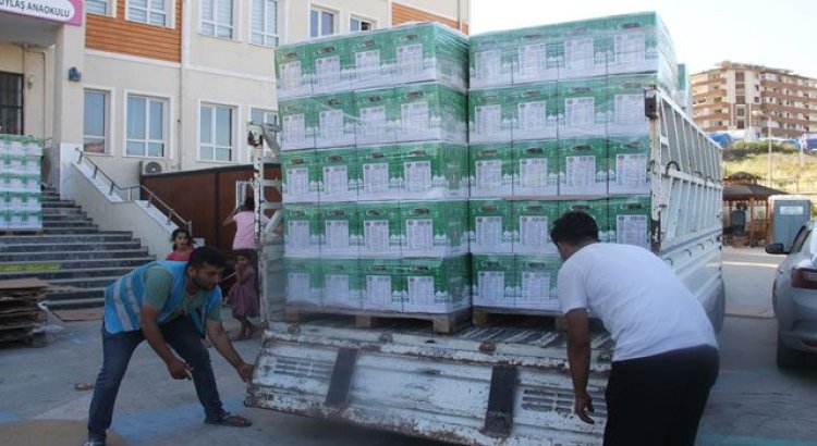 TÜGVA, Hatay'da Depremlerden Etkilenenlere Yardım Ediyor