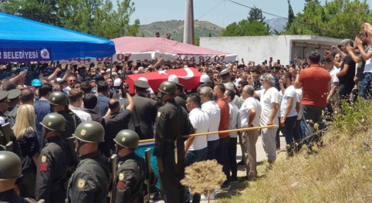 Şehit Uzman Çavuş Alanya'da Toprağa Verildi.