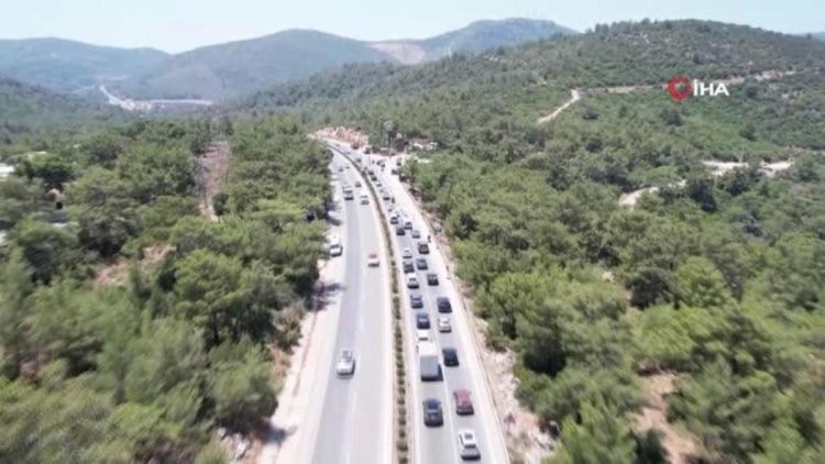 Bodrum’da 48 saatte 50 bin araç girdi, ekipler 24 saat aralıksız denetim yapıyor