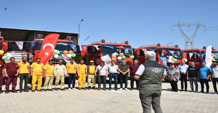 Şanlıurfa’da Orman Bölge Müdürlüğü yangınlarına karşı 6 araröz aracı filosuna kattı