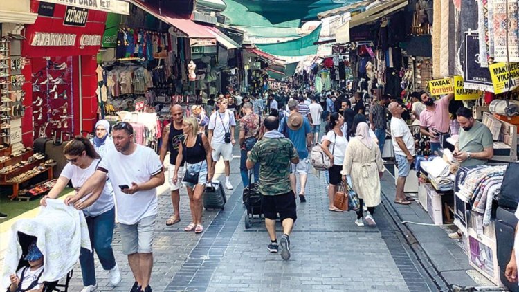 Tüccar okulu Eminönü çalışan bulamıyor