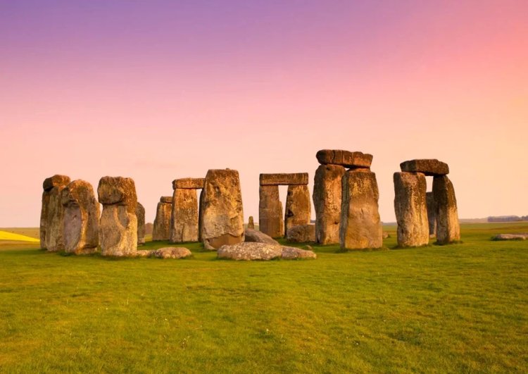 Stonehenge tarihçileri ikiye böldü: 5 bin yıllık taşlar nasıl ortaya çıktı