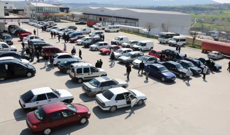 İkinci el otomotiv çakıldı: 5 yılın en düşük seviyesi